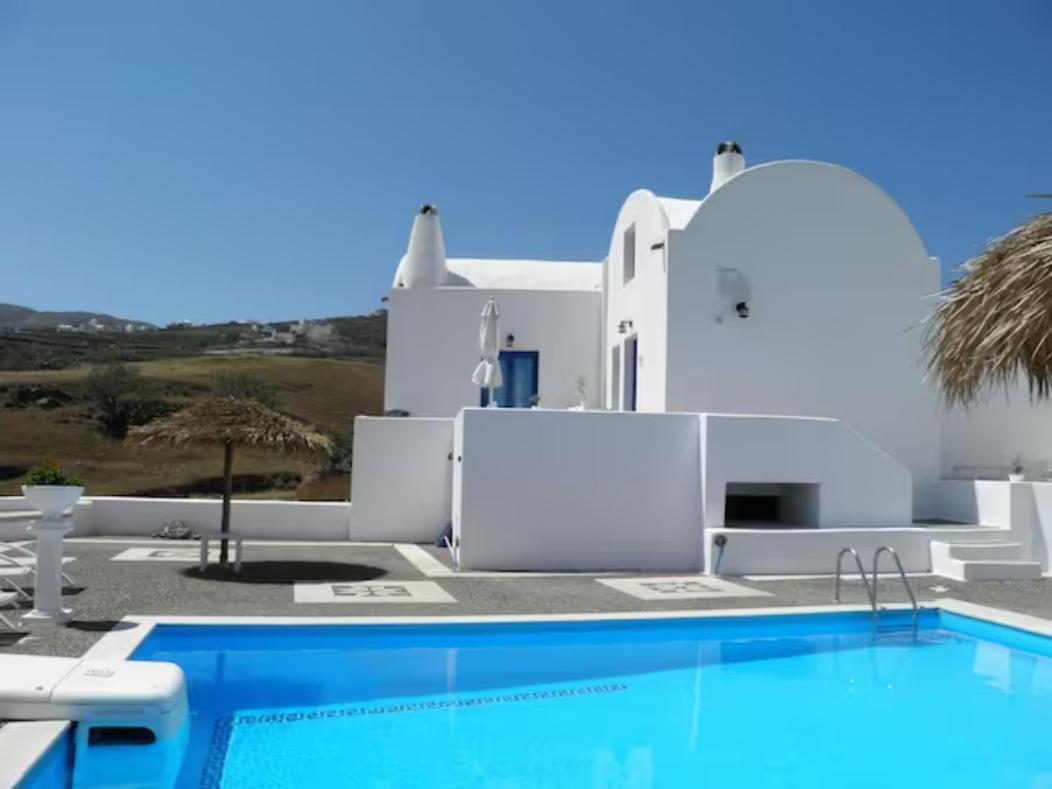 Santorini Traditional Suites Vóthon Eksteriør billede