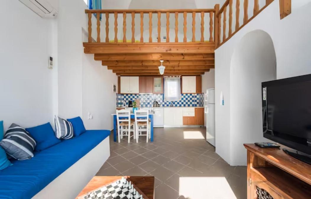 Santorini Traditional Suites Vóthon Eksteriør billede
