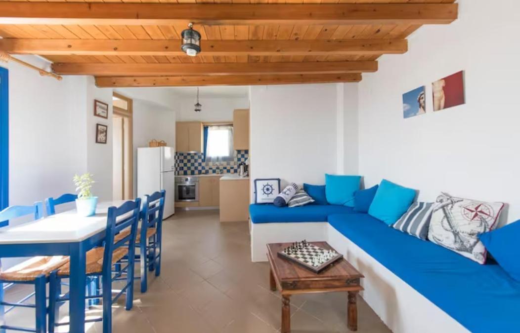 Santorini Traditional Suites Vóthon Eksteriør billede