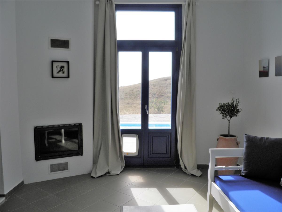 Santorini Traditional Suites Vóthon Eksteriør billede